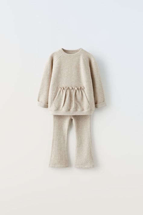 Baby Girls' Sweatshirts | ZARA United States Girls Sweatshirt Dress, Applique Sweatshirt, Baby Girl Clothes Winter, Zara Spain, Zara Baby, Kids Wardrobe, Terry Fabric, Flare Leg Pants, Zara Kids