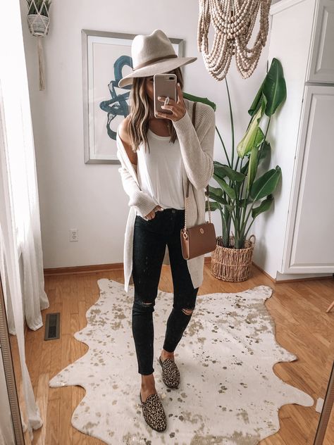 NSALE Public Access 2019 Felt Hats For Women Outfits, Felt Hat Outfit Summer, Hats For Women Outfits, Felt Hat Outfit, Hat Outfit Spring, Women Outfits Fall, Felt Hats For Women, Wardrobe Transformation, Ideas For Outfits