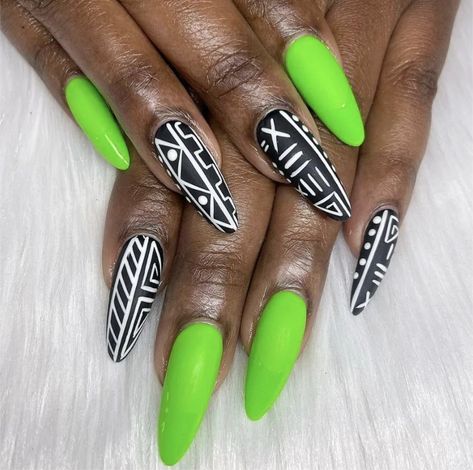 Wakanda Nails Designs, Bright Green Nail Ideas, Jamaica Nail Ideas, Rasta Nails Design, Reggae Nails, African Nail Art, Jamaica Nails, Rasta Nails, Green Nail Designs