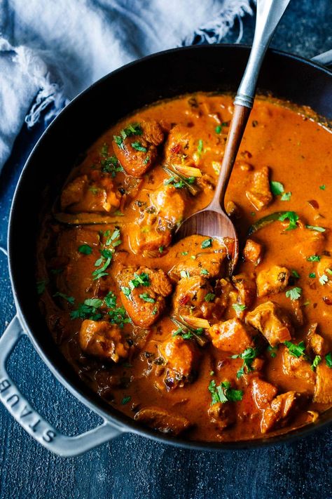 Coconut Butter Chicken, Recipe For Butter Chicken, Authentic Butter Chicken, Tomato Butter Sauce, Chicken Makhani, Gobi Recipes, Butter Chicken Sauce, Murgh Makhani, Garam Masala Spice