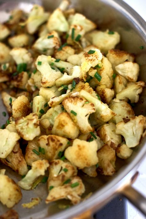 Pan Fried Cauliflower, Easy Cauliflower Recipes, Cauliflower Side Dish, 101 Cookbooks, Parmesan Roasted Cauliflower, Roasted Cauliflower Recipes, Easy Cauliflower, Cauliflower Recipe, Baked Cauliflower