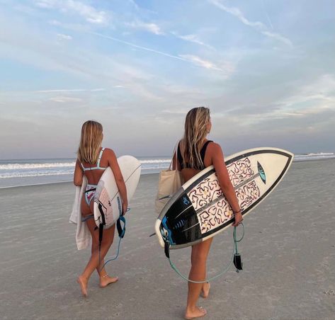 Beach Aesthetic Coconut, Sunset Aesthetic Beach, Aesthetic Beach Sunset, Beach Sunset Aesthetic, Surfergirl Style, Aesthetic Coconut, Summer Aesthetic Beach, Surfing Aesthetic, Surf Aesthetic