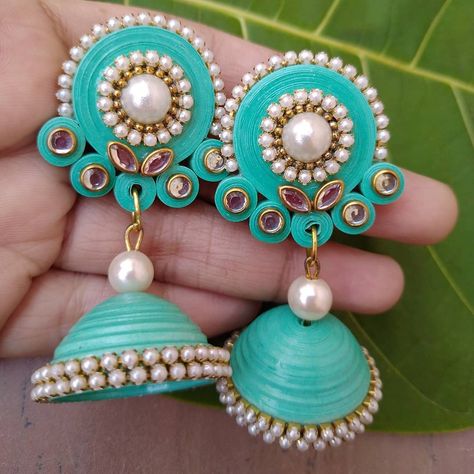 DIY quilling earrings