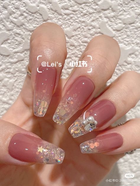 Diamond Nail Designs, Classy Nail Art Ideas, New Year Nails, Summer Nail Ideas, Soft Gel Nails, Asian Nails, Gel Nail Art Designs, Nail Art For Beginners, Broken Nails