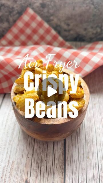 𝐂𝐈𝐀𝐑𝐀 𝐓𝐔𝐑𝐋𝐄𝐘 | 𝐄𝐚𝐬𝐲 𝐇𝐞𝐚𝐥𝐭𝐡𝐲 𝐑𝐞𝐜𝐢𝐩𝐞𝐬 on Instagram: "Air Fryer Crispy Butter Beans 🫘

Usually, it’s my crispy chickpeas that I default to for a quick healthy snack, but I keep seeing these air fried butter beans pop up on my feed and they are just as good!!

And a tin of butter beans is less than €1, so they are a great budget friendly snack too.
A fantastic source of fibre and protein and great as a crunch in salads or just on their own as a snack! 

And you can use whatever seasonings you like, I used some of my fave spices from @favouritfoods, the cajun and oregano.
 
Method:
 Rinse and strain 1 tin of butter or cannelloni beans & leave to dry for a few minutes on some paper towel.

Add to a bowl with a little olive oil to coat and your spices of choice, and Fried Butter Beans, Cannelloni Beans, Fried Butter, Fried Beans, Snack Hacks, Quick Healthy Snacks, Airfryer Recipes, Crispy Chickpeas, Butter Beans