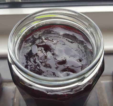 Damson Jam Recipe Uk, Damson Jam Recipe, Damson Recipe, Damson Recipes, Damson Jam, Jam Making, Jam Recipes Homemade, Sweet Tart, How To Make Jam