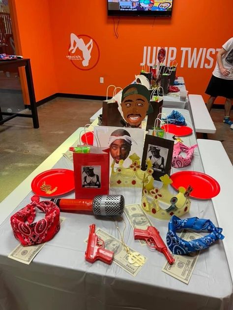 Snoop Dogg Birthday Party, Tupac Party Theme, Tupac Birthday Party, Tupac Party, Tupac Birthday, Hip Hop Birthday Party, Gangster Party, Hip Hop Birthday, Gangster Style