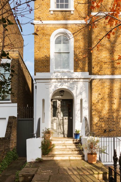 House With A Garden, White Square Tiles, Cottage Style Interiors, Wooden Worktops, Cottage Style Kitchen, Victorian Townhouse, London Townhouse, Old Fireplace, Beautiful Cottages