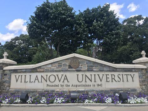 Check out my notes from my visit to Villanova! 💙💙💙 Center City Philadelphia, Villanova University, College Tour, College Visit, College Search, College Motivation, College Planning, My Notes, Pennsylvania Railroad