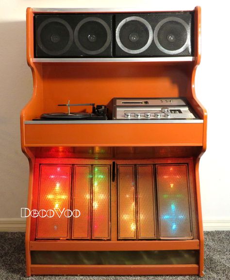 Morse Electrophonic ~ For Sale Amazing Stereo receiver with colored lights which flash with beat of the sound! We are talking Disco baby! AM/FM with Turntable & 8 Track Tape Player ~ SOLD Album Records, Stereo Console, Record Room, Vintage Technology, Retro Cabinet, Retro House, Vintage Stereo, Music Machine, Colored Lights