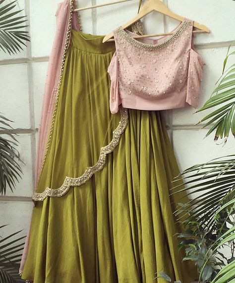 119 Likes, 8 Comments - @libascafe on Instagram Lehenga Online Shopping, Lehnga Dress, Lehenga Online, Salwar Kamiz, Patiala Salwar, Indian Lehenga, Indian Couture, Designer Lehenga Choli, Lehenga Designs