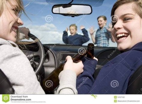 Stock Photos Funny, Teen Driver, Funny Poses, Draw The Squad, Human Poses Reference, Poses References, Human Poses, Pose Reference Photo, Art Poses