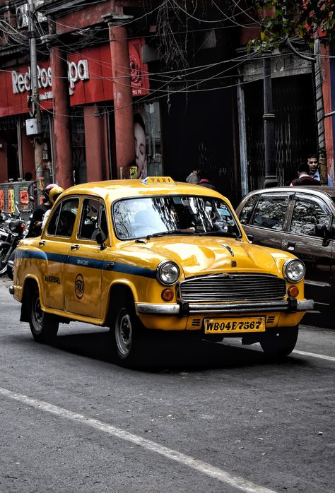 Yellow Taxi Cab, School Car, Yellow Taxi, Yellow Cabs, Tesla Car, Old School Cars, Taxi Cab, Bike Parking, Cruiser Bike