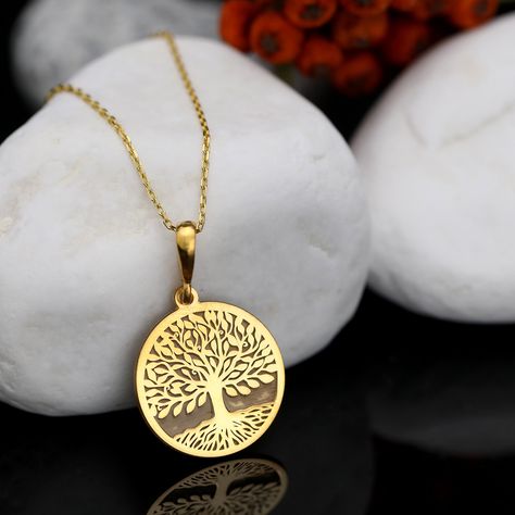 Necklace Family, Karma Jewelry, Gold Tree Of Life, Grandma Necklace, Necklace Mom, Family Tree Necklace, Necklace Layered, Gold Tree, Tree Necklace