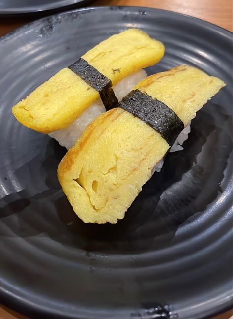 Tamago Nigiri, Tamago Sushi, Sushi Bar, Bar