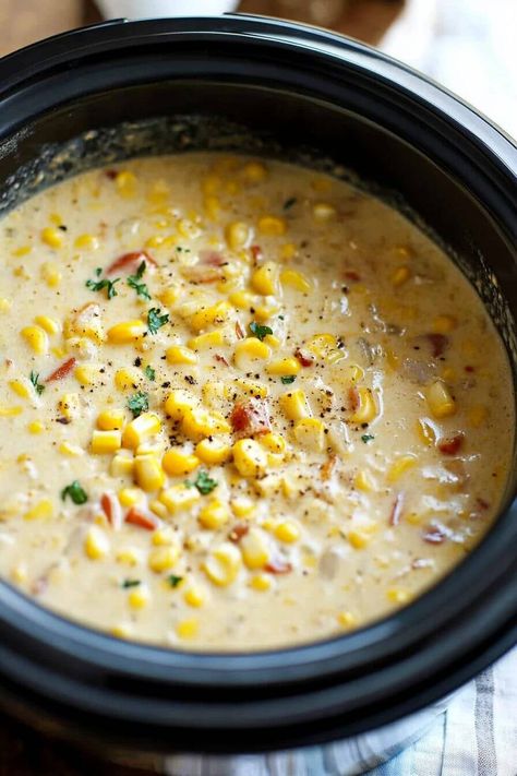 Slow Cooker Corn Chowder Jalapeno Corn Chowder, Crockpot Chicken Corn Chowder, Chowder Recipes Crockpot, Corn Chowder Crockpot, Slow Cooker Corn, Slow Cooker Corn Chowder, Easy Corn Chowder, Jalapeño Dip, Corn Chowder Soup