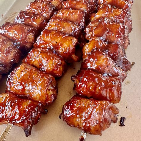 Bacon Wrapped Chicken Skewers, Bacon Wrapped Recipes, Baked Bbq Ribs, Grilled Chicken Wraps, Bbq Sauce Chicken, Chicken Skewer Recipe, Bacon On The Grill, Pellet Grill Recipes, Bbq Bacon