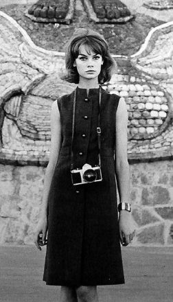 60s Minimalism, Model Jeans, Velvet Sky, Jean Shrimpton, David Bailey, Look Jean, Fashion 1960s, Sixties Fashion, Vogue Uk