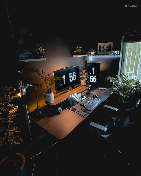 Nature setup by @heykumaar || All product links are in bio 🏷 || Tag or Send us to be uploaded - Follow @itsworkflow - #setups #m1mac #setupinformation #macsetup #setup #workflow #isetups #itsworkflow #desksetup #officevibes #workspace #workspaceinspo #deskdecor #setupwars #plannersetup #dreamdesk #designerdesk #smarthome #homekit #WorkFromHome #wfhsetup #minimalsetup Home Office Inspiration Workspaces, Nature Setup, Office Inspiration Workspaces, Nice Houses, Dream Desk, Computer Set, Desk Setups, Planner Setup, Home Office Inspiration