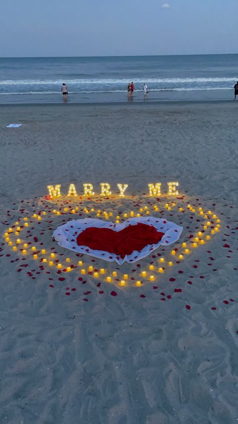 Marry Me Proposal Ideas Romantic, Beach Proposal Setup Simple, Will You Marry Me Beach Ideas, Water Proposal, Wedding Proposal Ideas Beach, Simple Beach Proposal Ideas, Marry Me Beach Proposal, Dream Proposal Beach, Proposal At The Beach