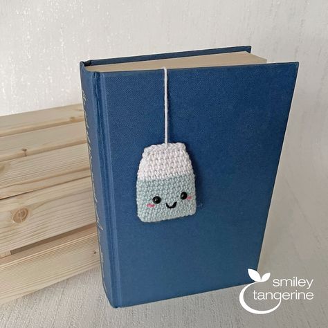 Handmade Crochet Teabag Bookmark Gift for a Tea Lover - Etsy Canada Crochet Teabag, Teabag Bookmark, Christmas Thoughts, Trends 2025, Crochet Cactus, Blue Lilac, Crochet Bookmarks, Bookmark Gifts, Crochet Books