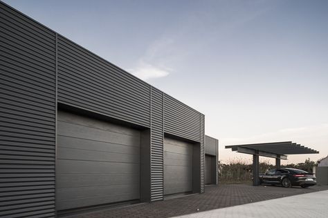 Steel garage buildings