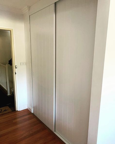 Wardrobe Design Slide Door, Bedroom Closet Sliding Doors, Linen Cupboard Doors, Wardrobe Sliding Door, Sliding Door Wardrobe, 2 Sliding Door Wardrobe Design, Sliding Wardrobe Doors Design, Cupboard Doors Makeover, Cottage Wardrobe