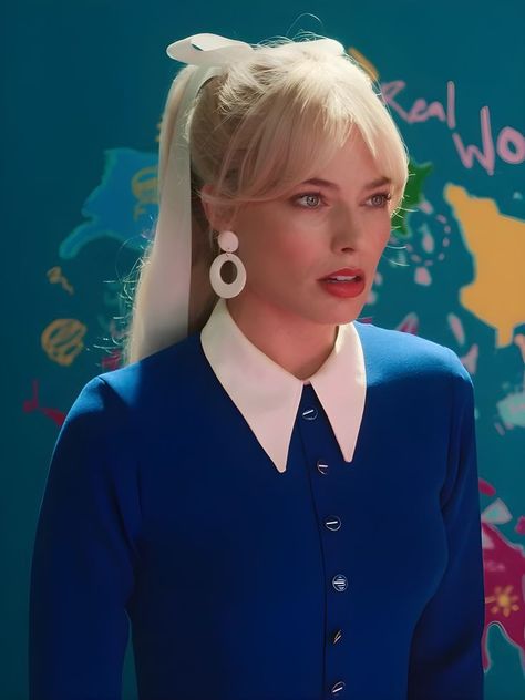 Widget Light Blue, Movie Widget, Press Tour Outfits, Margot Robbie Hair, Barbie Premiere, Ponytails Hairstyles, Barbie Margot Robbie, Barbie Cosplay, Barbie Film