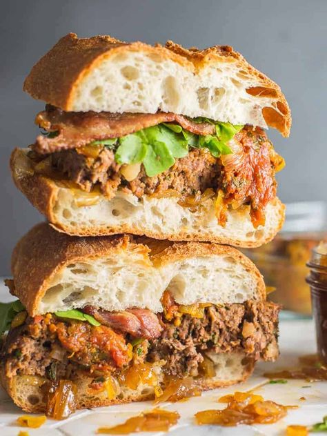 Loaf Sandwiches, Tangy Meatloaf, Best Meat Loaf, Meatloaf Sandwich Recipe, Easy Homemade Meatloaf, Juicy Meatloaf, Crust Bread, Homestyle Meatloaf, Sandwich With Bacon