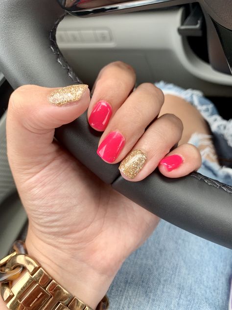 Hot pink and gold glitter accent dip gel Hot Pink With Gold Nails, Pink And Gold Dip Nails, Hot Pink Gold Nails, Hot Pink Nails With Gold, Pink And Gold Gel Nails, Hot Pink And Gold Nails, Pink Gold Nails, Disney Nail Decals, Toe Colors