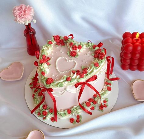 Pink And Red Heart Cake, All Red Heart Cake, Heart Birthday Cake With Cherries, Red Cake Design, Maximalist Heart Cake, Vintage Heart Cake Strawberry, Strawberry Heart, Bow Cake, Shape Cake