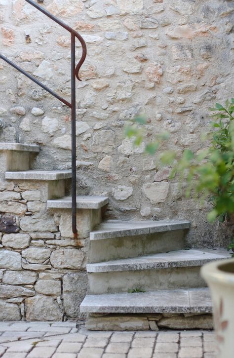 outdoor steps, stone exterior, slate stairs, metal railing Stone Railings, Stairs Metal, Exterior Handrail, Metal Stair Railing, Outdoor Handrail, Outdoor Stair Railing, Rustic Stairs, Staircase Outdoor, Mediterranean Exterior