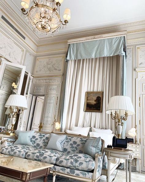 House Claims, Elegant Bedrooms, Home Remodel Before And After, Cheap Rustic Decor, Bed Crown, Ritz Paris, Luxury Hotel Room, Vintage Chandeliers, Minimalist Home Interior