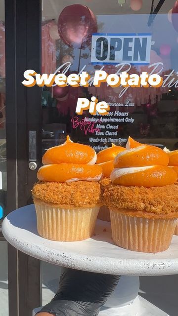 Sweet Potato Pie Cupcakes, Sweet Potato Cupcakes With Box Cake, Jumbo Cupcake Ideas, Sweet Potato Filling, Potato Cupcakes, Sweet Potato Cupcakes, Potato Filling, Pie Cupcakes, Gourmet Cupcakes