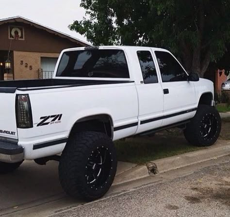 Chevy. Chevy Silverado Z71, Trucks Chevy, Chevy Stepside, Chevy 4x4, Chevy Trucks Silverado, Custom Chevy Trucks, Lifted Chevy, Lifted Chevy Trucks, Chevy Pickup Trucks