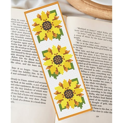 AVAILABLE IN BOOKMARK BUNDLE, FOLLOW THE LINK: https://patternsbytimea.etsy.com/listing/1728052854/bookmark-bundle-floral-digital-cross Digital pattern for a beautiful, summer-vibe bookmark! Perfect gift for readers, and a fun project to make! After purchase- YOU WILL RECEIVE THE FOLLOWING PDF FILES: - My cross-stitching guide with tips  - Coloured and black&white symbol patterns on one page, as well as divided into several pages Finished design size: 29 x 93 stitches (width x height) Number of Sunflower Stitch, Sunflower Bookmark, Cross Stitch Sunflower, Cross Stitch Bookmark, Stitch Bookmark, Bookmark Pattern, Cross Stitch Cushion, White Symbol, Flower Bookmark