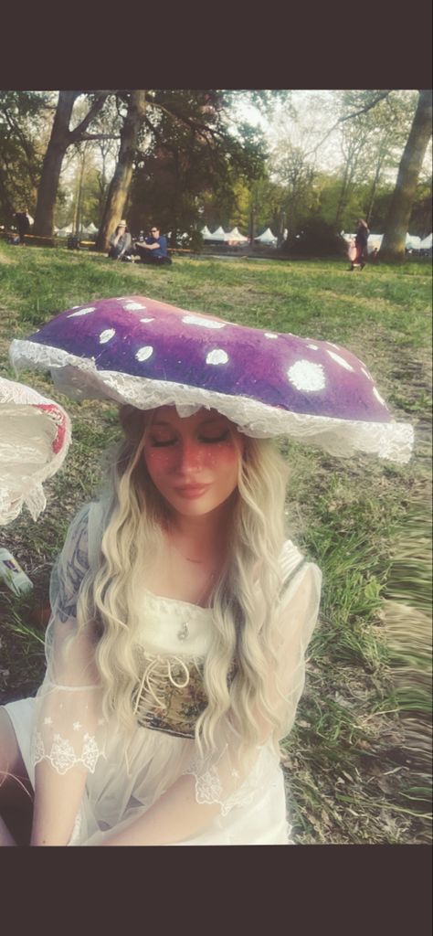 Mushroom hat cosplay costume cottagecore Pink Mushroom Costume, Mushroom Hat Cosplay, Purple Mushroom Hat, Purple Mushroom Costume, Goth Mushroom Costume, Mushroom Maiden, Mother Spore, Mushroom Outfits, Mushroom Cosplay