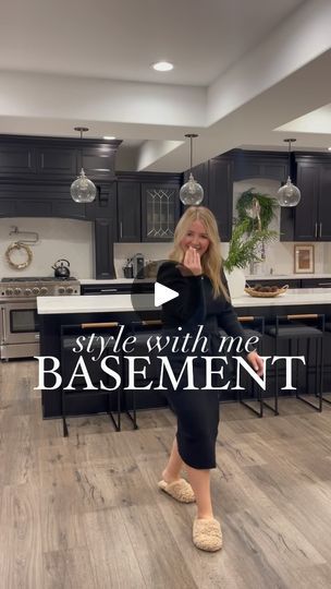 28K views · 4.3K reactions | Style with me ✨ comment BASEMENT for links! My new kitchen counter stools @by_crea ✨ I am obsessed with this simple, sleek design and love how they flow with the rest of the space. Use my code VESNA44 to save 25% off now through 11/30. #organicmodern #kitcheninspo #christmashomedecor #amazonhandmade | Vesna Tanasic | Jason Derulo · Whatcha Say (2016 Platinum Hits Edition) Sleek Kitchen Design, Basement Reno, Basement Kitchen, Kitchen Counter Stools, Future Kitchen, Jason Derulo, Dream Houses, Renovation Ideas, Organic Modern