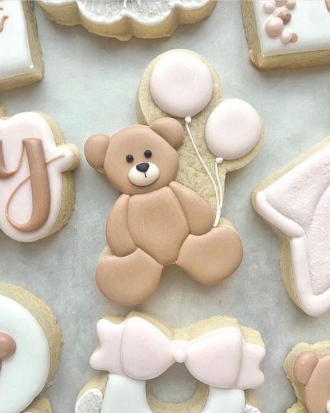 Teddy Bear Cookies Decorated, Decorated Teddy Bear Cookies, Teddy Bear Cookies First Birthday, Teddy Bear Iced Cookies, Teddy Cookie, Teddy Bear Blanket Cookie, Baby Shower Oso, Balloon Cookies, Teddy Bear Cookies