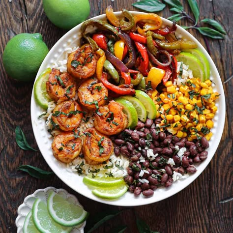 The Best Shrimp Fajita Bowls (30 Minutes, One-Pan) Shrimp Fajita Bowl, Corn And Rice, Fajita Bowl, Corn Rice, Shrimp Fajitas, Bowls Recipes, Bowl Meals, Black Beans Corn, Fajita Bowls