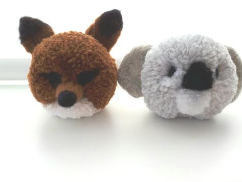 #Pom pom fox & Koala Animal Pom Poms, Koala Pom Pom, Needle Felting Koala Tutorial, Needle Felt Koala, Pom Pom Crafts, Pipe Cleaner, Fur Pom Pom, Diy Toys, Koala