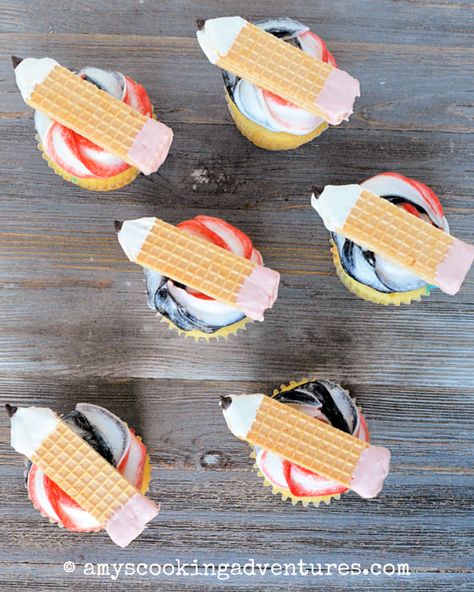 Back To School Baked Goods, Back To School Cupcakes Ideas, School Cupcakes Ideas, Pencil Cupcakes, Back To School Cookies Buttercream, Back To School Cupcakes, School Cupcakes, Picnic Potluck, School Pencils