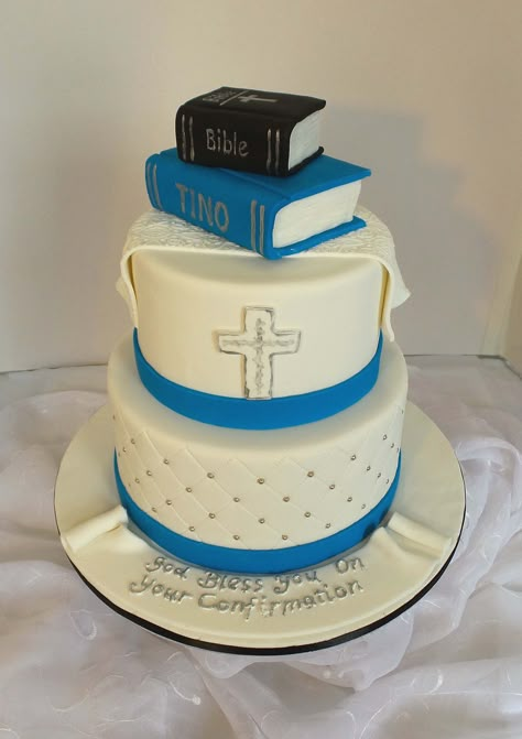 https://flic.kr/p/Bw2erE | Two tier confirmation cake with fondant bible toppers Priestly Ordination Cakes, Pastor Ordination Cake Ideas, Bible Cake Ideas For Pastor, Ordination Cake Ideas, Church Cake Ideas, Bible Cake Ideas, Church Anniversary Cake, Ordination Cake, Christian Cakes