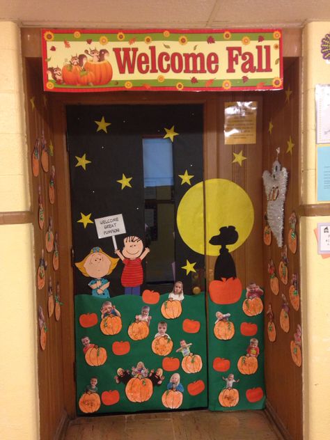 It's the Great Pumpkin, Charlie Brown door                                                                                                                                                                                 More Fall Classroom Door Ideas, Charlie Brown Classroom, Halloween Door Decorations Classroom, Fall Classroom Door, Snoopy Classroom, Classroom Door Ideas, Halloween Classroom Door, Pumkin Decoration, The Great Pumpkin Charlie Brown