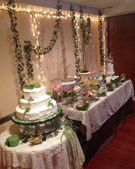 Sweet 16 Garden Theme, Cottage Core Sweet 16, Fairy Grunge Birthday Party, Cottage Core Quince, Nature Sweet 16, Tinker Bell Sweet 16, Princess And The Frog Sweet 16 Party Decor, Fairy Sweet 16 Theme, Spring Quinceanera Theme