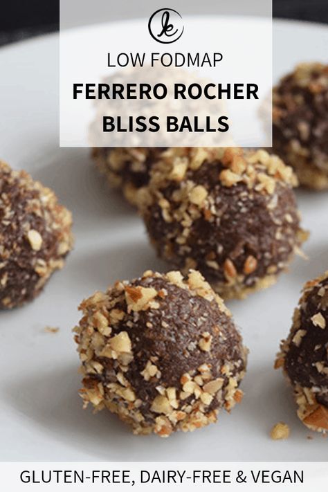 Low FODMAP ferrero rocher bliss balls. Delicious energy balls made with homemade nutella, oat flour and chopped hazelnuts. A yummy and healthy snack! #FODMAP #glutenfree #dairyfree #vegan #blissballs #energyballs Fod Map, Fodmap Lunch, Low Fodmap Recipes Dinner, Fodmap Food, Low Fodmap Snacks, Healthy Nutella, Fodmap Snacks, Energy Balls Healthy, Low Fodmap Diet Recipes