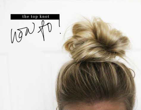 How To: Top Knot. She explains it quickly and so well! Oh my goodness this is the PERFECT messy bun! This is how I have always done, no need for all those bobby pins! Wore my curly low messy bun in a friends wedding doing it this way! Easy Updos For Medium Hair, Perfect Messy Bun, Color Rubio, A Messy Bun, Up Dos For Medium Hair, Chameleons, Ombré Hair, French Twist, Good Hair Day