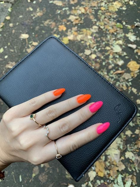 Neon Salmon Nails, Bright Color Almond Nails, Hot Pink And Neon Orange Nails, Red Pink Orange Nails, Bright Orange And Pink Nails, Orange And Hot Pink Nails, Hot Pink Orange Nails, Simple Bright Nails, Pink And Orange Nails Design