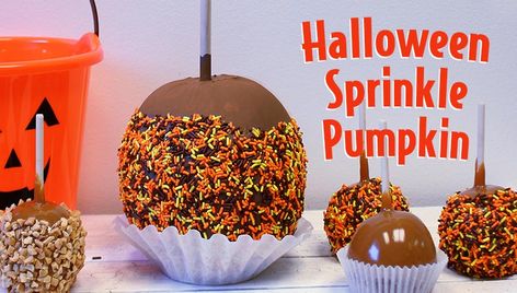 Halloween Pumpkin Idea: Halloween Sprinkle Caramel Apple Pumpkin - Caramel Apple Crafts | Affy Tapple Candy Apple Pumpkin, Caramel Apple Pumpkin, Caramel Apples Halloween, Pumpkin Idea, Apple Crafts, Colorful Centerpieces, Apple Pumpkin, Halloween Sprinkles, Apple Craft