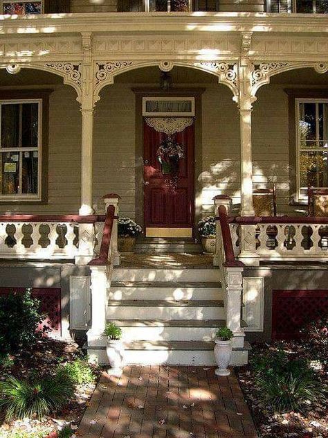 Victorian Porch Ideas, Victorian Patio, Victorian Front Porch, Cranberry Cottage, Gingerbread Trim, Victorian Porch, Victorian Cottage, Victorian Architecture, House With Porch